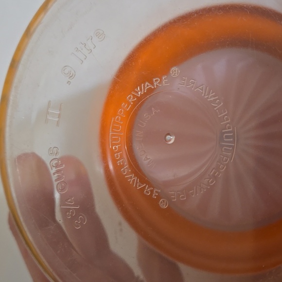 Vintage Tupperware 1477, Clear Acrylic Canister, Orange, Sealable Plunger Top - Picture 10 of 10